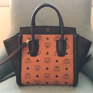 ❌SOLD❌MCM Visetos Kathy-Like New!